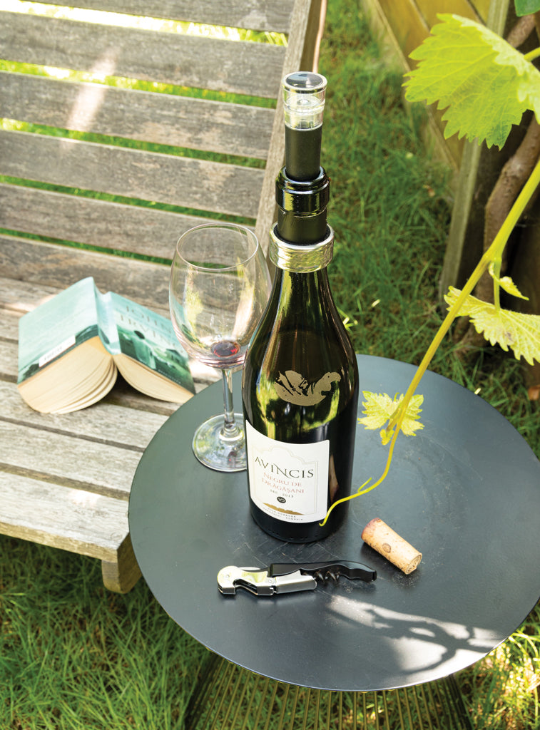 Load image into Gallery viewer, XD Collection Vino Sommelier 3-piece set with corkscrew, foil cutter, and wine pourer for home wine serving and tasting.
