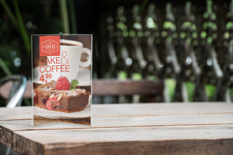 Load image into Gallery viewer, Securit Posterframes - Acrylic - Transparent 15x9,5x9,5cm - Pack of 6 - in use
