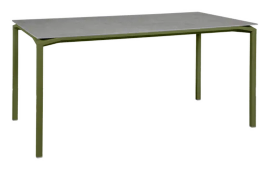 Fermob CALVI Creta Mineral dining table in Pesto Grey with 160x80 cm surface, six-seater for dining room or patio.