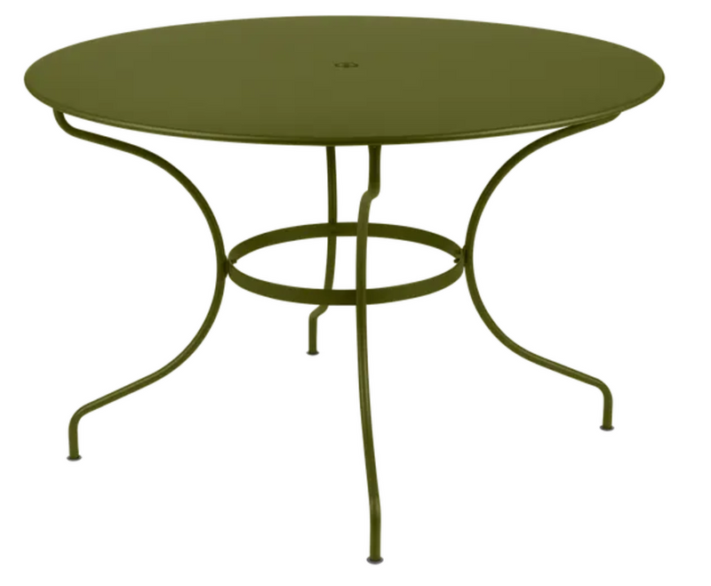 Load image into Gallery viewer, Fermob OPÉRA+ outdoor metal table with 117cm diameter, six-seater design, suitable for garden or patio dining.

