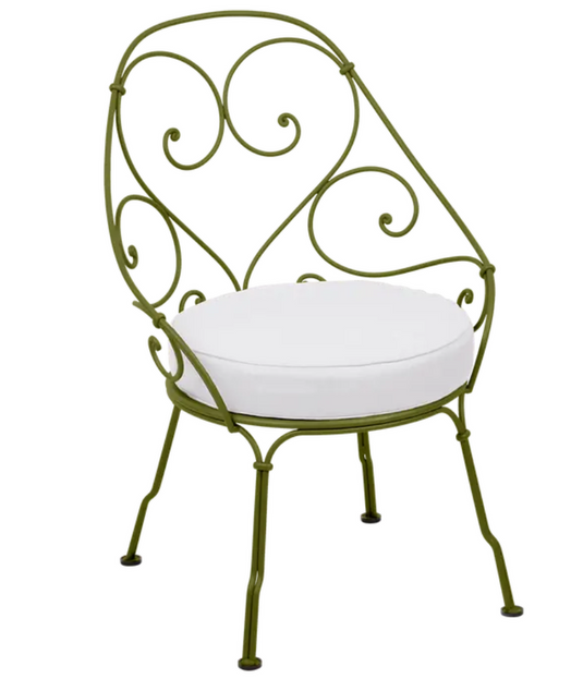 Fermob Pesto Cabriolet outdoor armchair in off-white metal with a sleek, modern design for garden or patio seating.