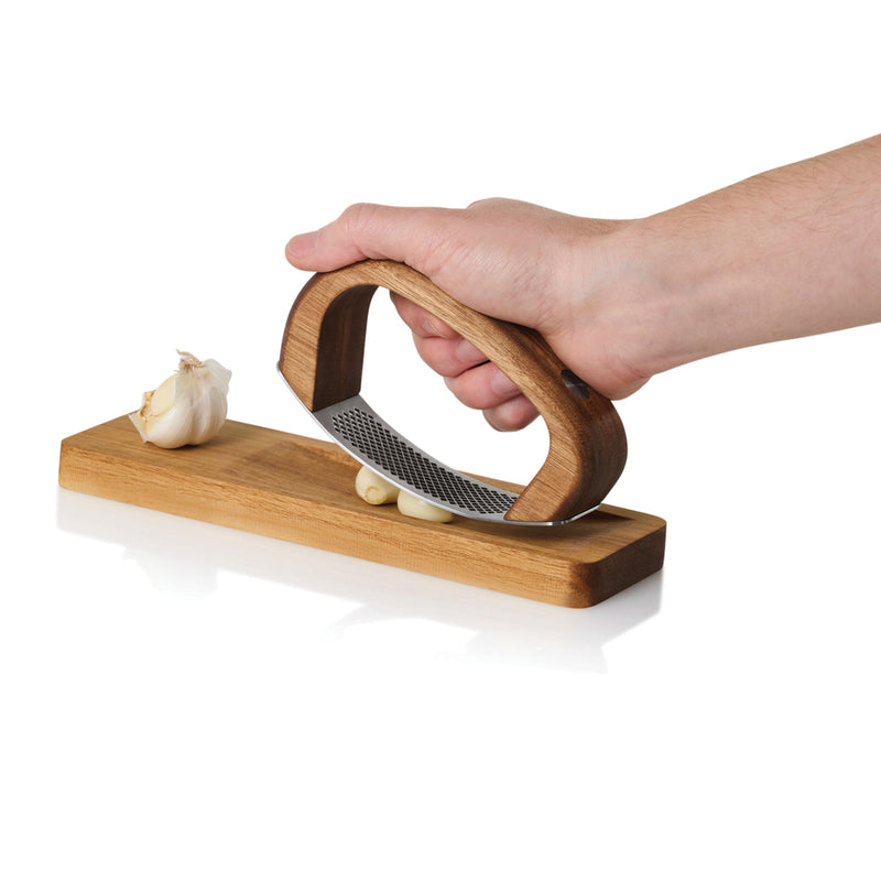 Load image into Gallery viewer, AdHoc RoccaAlio Garlic press with chopping board

