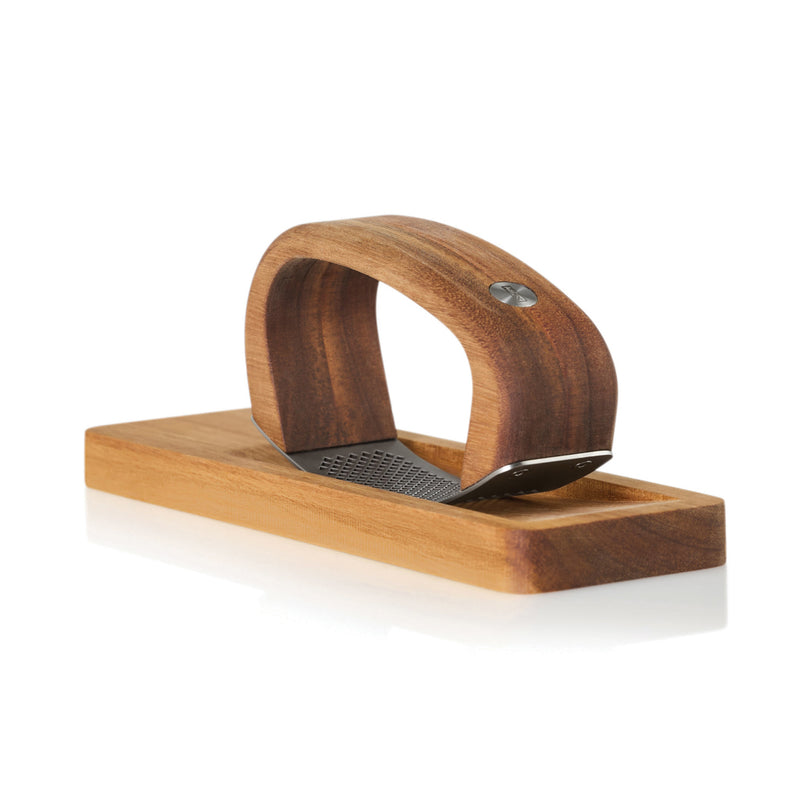 Load image into Gallery viewer, AdHoc RoccaAlio Garlic press with chopping board

