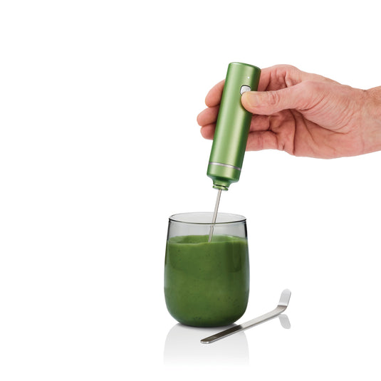 AdHoc Matcha Connoisseur Set Chado for preparing and serving matcha tea, includes traditional utensils and tools.