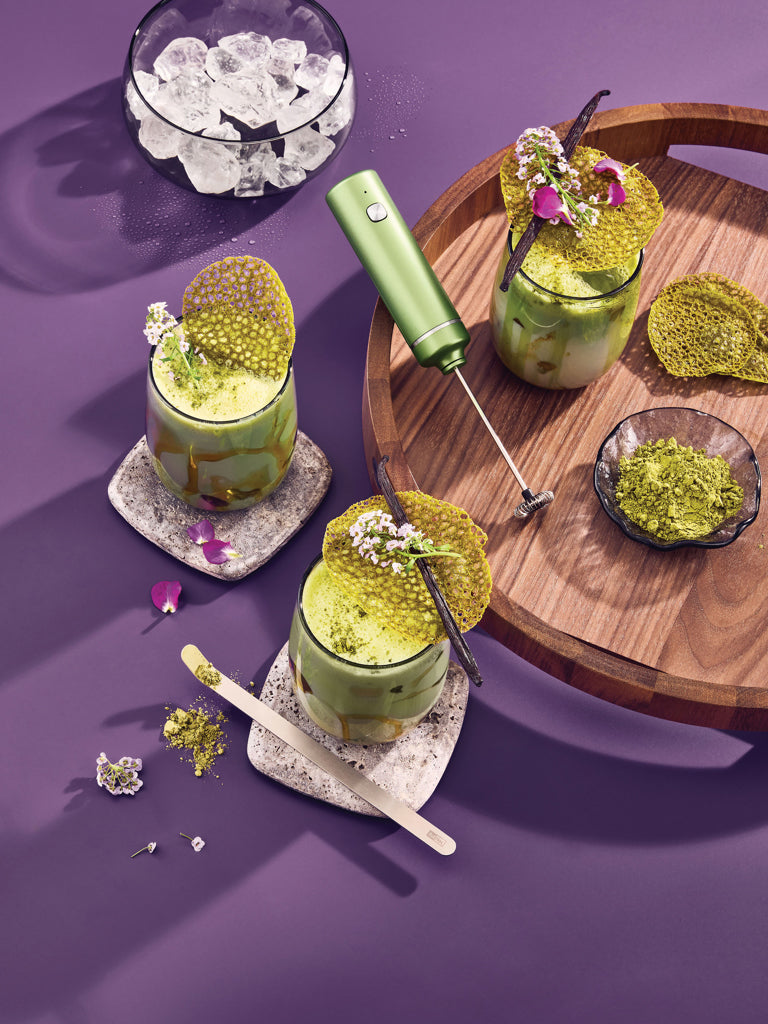 Load image into Gallery viewer, AdHoc Matcha Connoisseur Set Chado for preparing and serving matcha tea, includes traditional tools and accessories.
