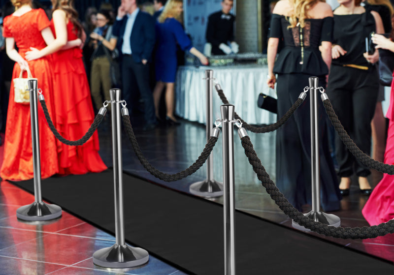 Load image into Gallery viewer, Securit Barriers Systems - Classic - Black 200x90x0,7cm - Pack of 3 - in use
