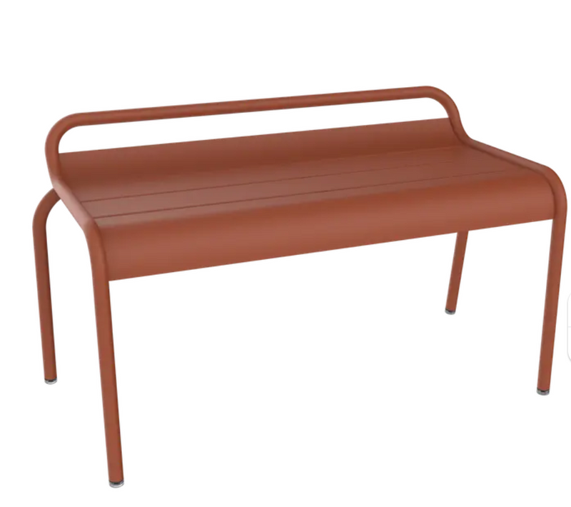 Load image into Gallery viewer, Red ochre Fermob Luxembourg stackable outdoor bench, 90 cm wide, metal design with hall-side style for outdoor seating.

