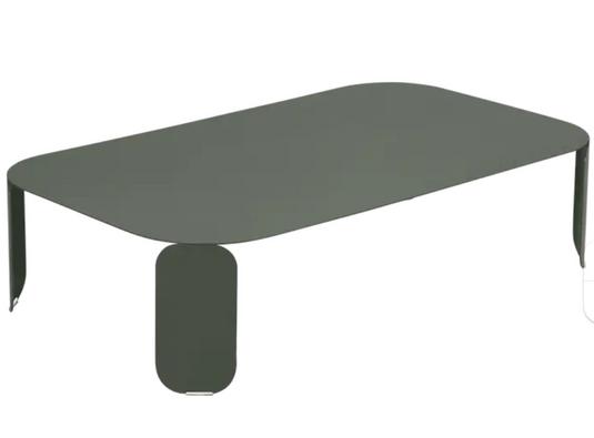 Fermob Bebop low outdoor table, 120x70 cm with 42 cm height, featuring a modern design in outdoor furniture setting.