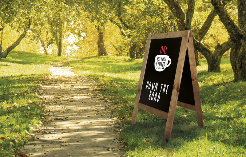 Load image into Gallery viewer, Securit Pavement Boards - Nature - Scaffold Wood 135x72,2x72cm - in use
