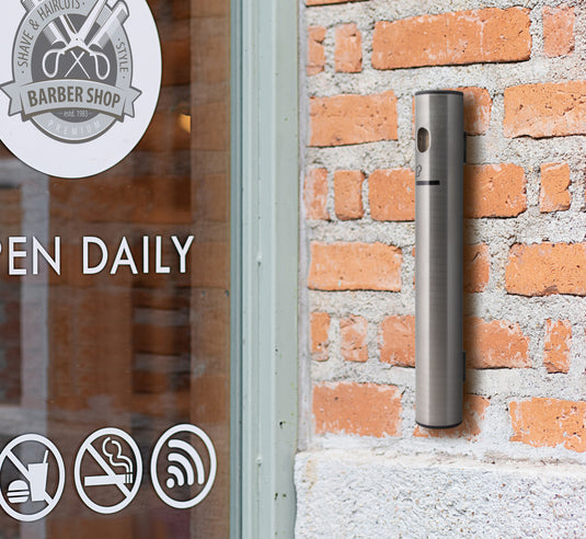 Securit Barriers Systems - Smoke Wall - Stainless Steel 41,2x6x6,9cm - Pack of 6 - in use