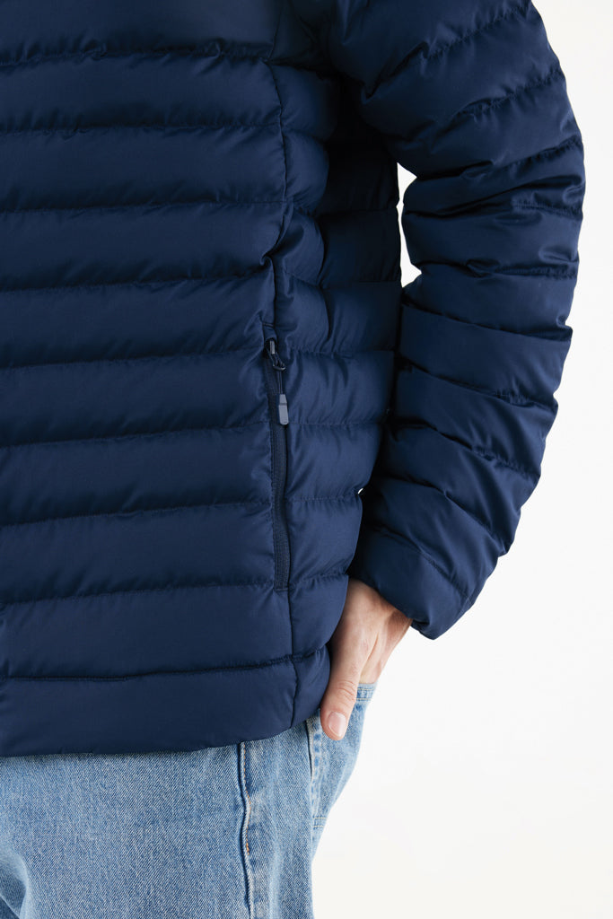Load image into Gallery viewer, IQONIQ Maiko men's recycled polyester padded jacket in textile, shown in a stylish design with padded insulation and a high collar.

