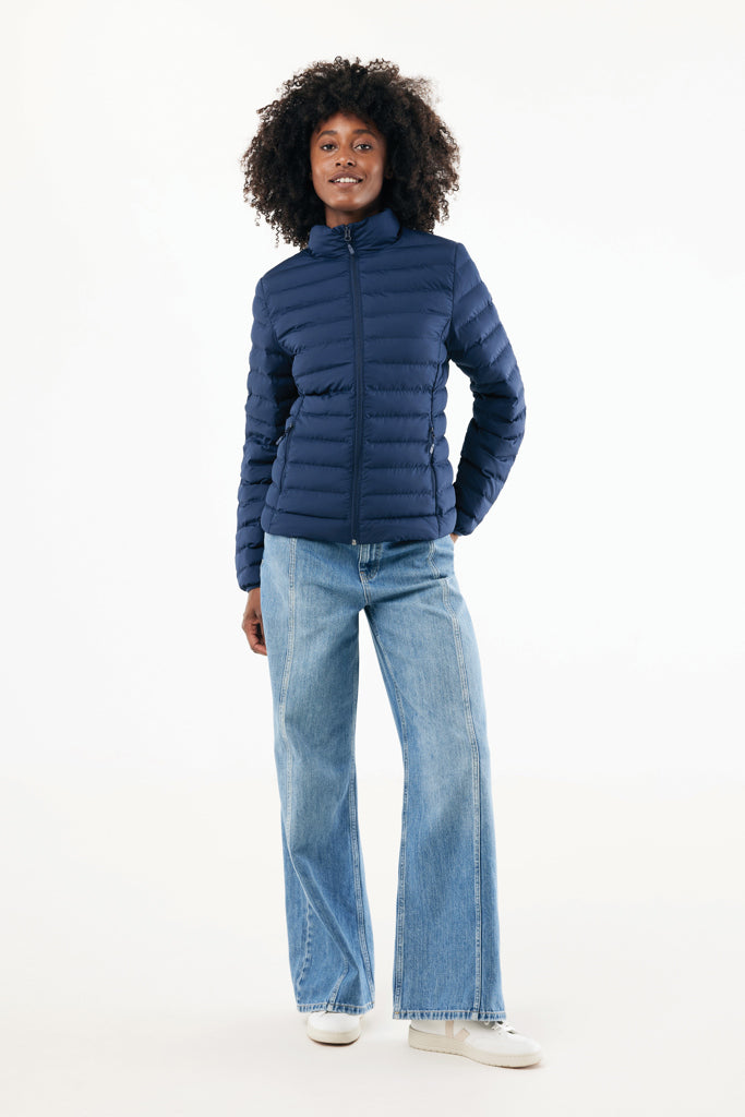 Load image into Gallery viewer, Maiko women's recycled polyester padded jacket in textile with a front view, featuring a high collar and quilted design by iqoniq.
