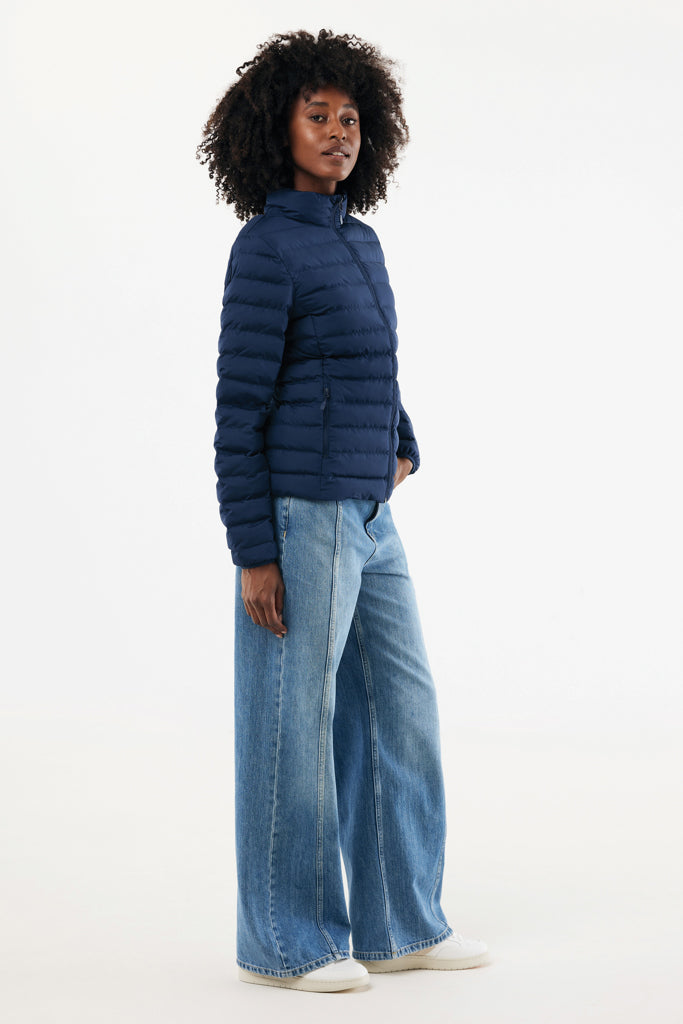 Load image into Gallery viewer, Maiko women's recycled polyester padded jacket by iqoniq, showcasing the textile with a front view and padded insulation.
