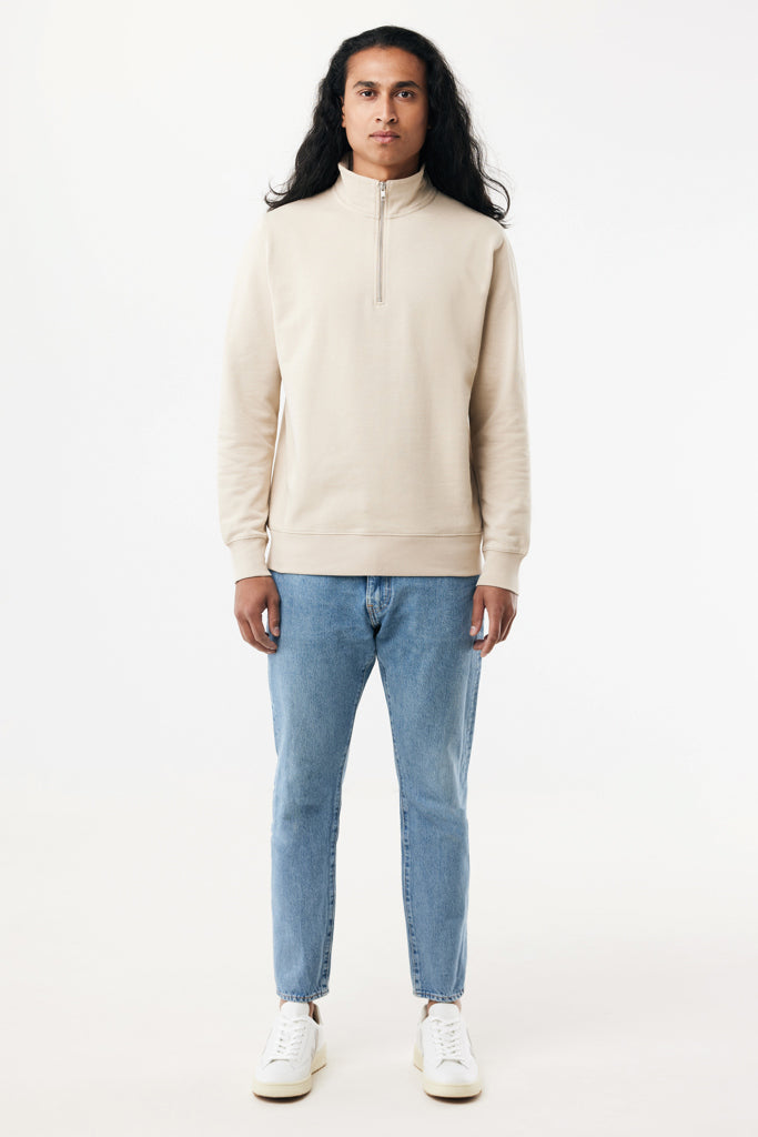 Load image into Gallery viewer, iqoniq Elgon recycled cotton quarter zip sweater, textile product featuring a close-up of the quarter zip and soft fabric texture.
