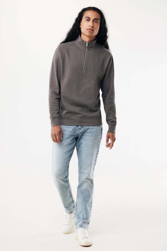 Iqoniq Elgon recycled cotton quarter zip sweater, close-up of the textile fabric and quarter zip detail.