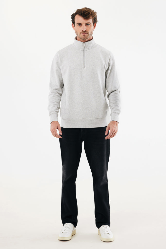 Load image into Gallery viewer, Iqoniq Elgon recycled cotton quarter zip sweater, close-up of the textile showing the fabric texture and quarter zip detail.
