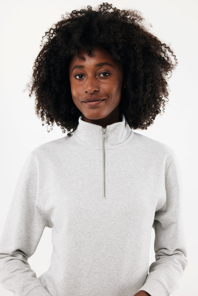 Load image into Gallery viewer, Iqoniq Elgon recycled cotton quarter zip sweater, close-up of the textured fabric and quarter zip detail.
