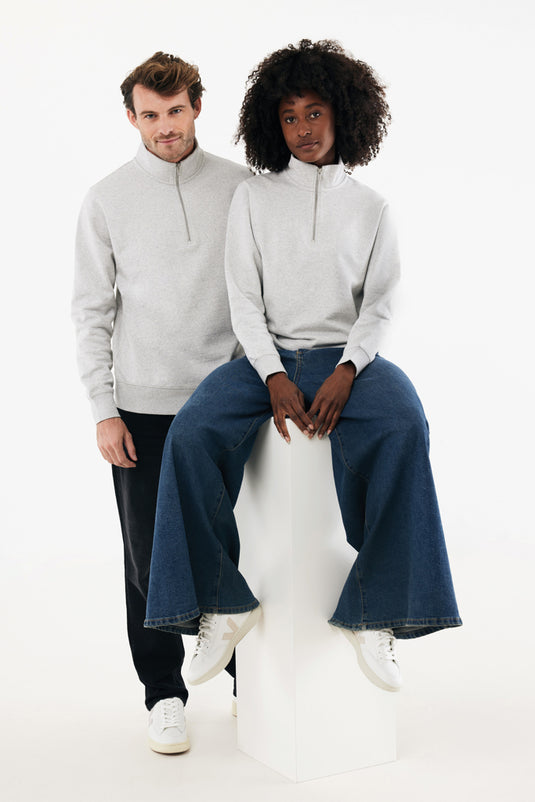 Iqoniq Elgon recycled cotton quarter zip sweater, close-up view showing soft fabric and quarter zip detail.