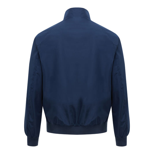 Iqoniq Odin recycled polyester urban jacket, close-up of lightweight textile with a modern design and eco-friendly fabric.