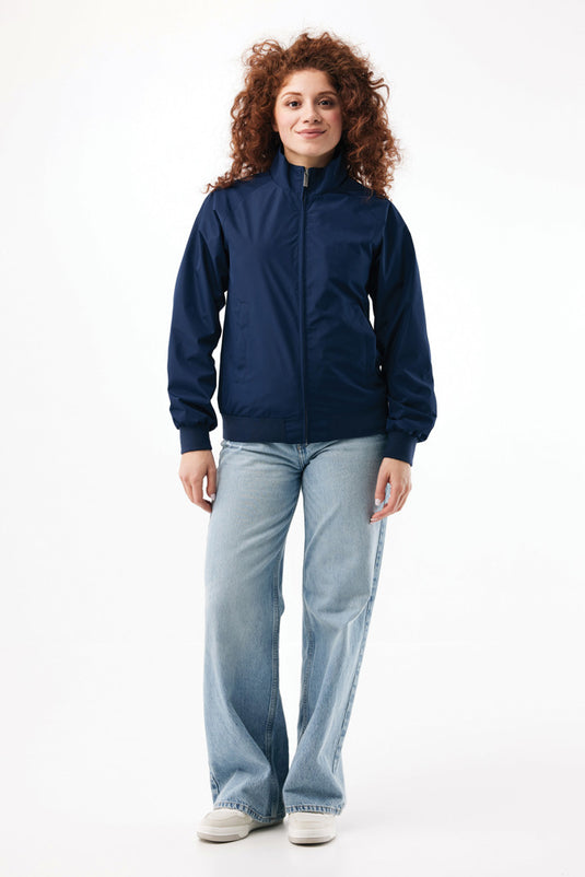 iqoniq Odin recycled polyester urban jacket, lightweight textile with a modern design, shown in a close-up view.