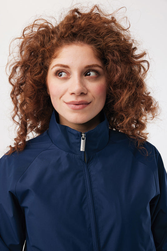 Iqoniq Odin recycled polyester urban jacket in textile with a modern design, visible zipper and sleek urban style.