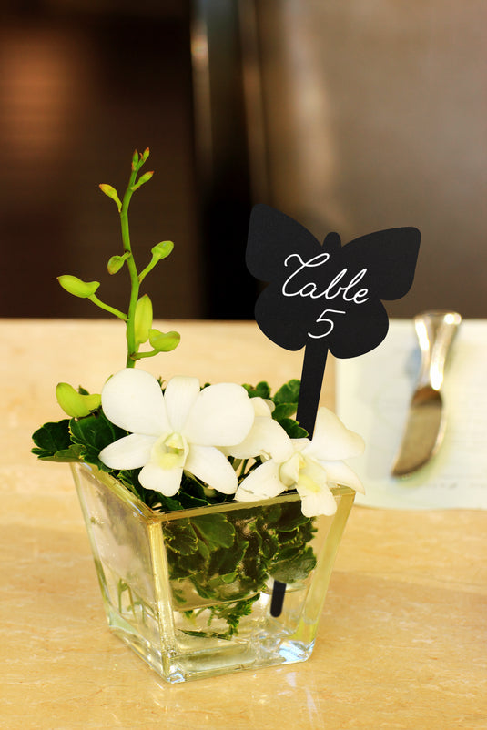 Securit Table Chalkboards - Silhouette Tag - Black 18x7,5x0,1cm - Pack of 6 - in use