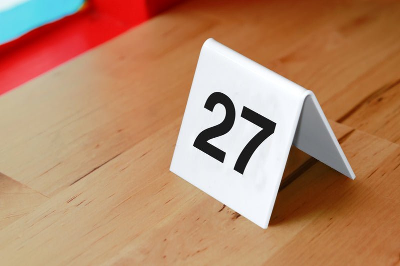Load image into Gallery viewer, Securit Table Boards - Accessories Signs - White 5,2x5,2x4,5cm - Pack of 6 - in use
