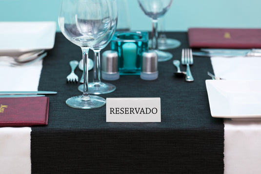 Securit Table Boards - Accessories Signs - White 5x10x4,5cm - Pack of 6 - in use