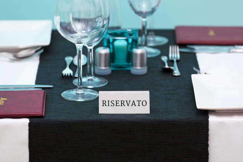 Load image into Gallery viewer, Securit Table Boards - Accessories Signs - White 5x10x4,5cm - Pack of 6 - in use
