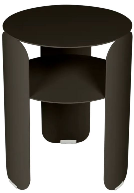Fermob Bebop Side Table Ø35cm in Tonka Brown with an offset design, outdoor metal construction, and anthracite finish.