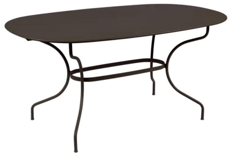 Load image into Gallery viewer, Fermob OPÉRA+ oval metal outdoor table, 160x90 cm, six-seater, with sleek design perfect for outdoor dining and gatherings.
