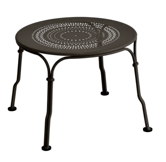 Fermob 1900 low metal table with 45 cm diameter, featuring a round top and sleek design for outdoor or indoor use.