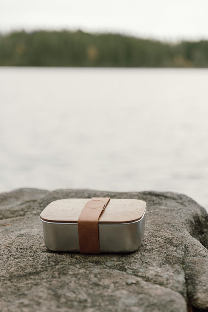 Load image into Gallery viewer, VINGA Ciro RCS recycled steel lunch box - Custom Wood Designs
