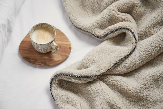 Main GRS recycled double pile blanket