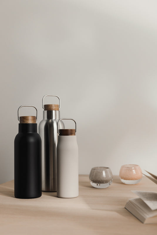 VINGA Ciro RCS recycled vacuum bottle 580ml - Custom Wood Designs