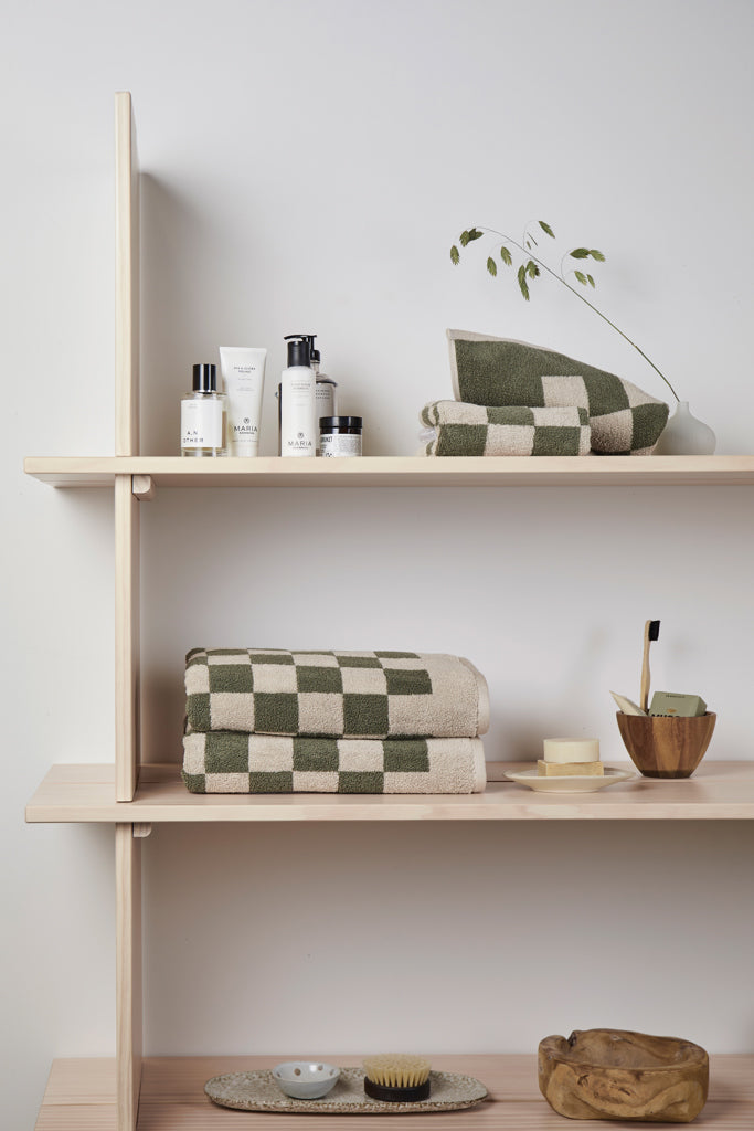 Load image into Gallery viewer, Elba OCS organic cotton towel, 4 pcs set - Custom Wood Designs
