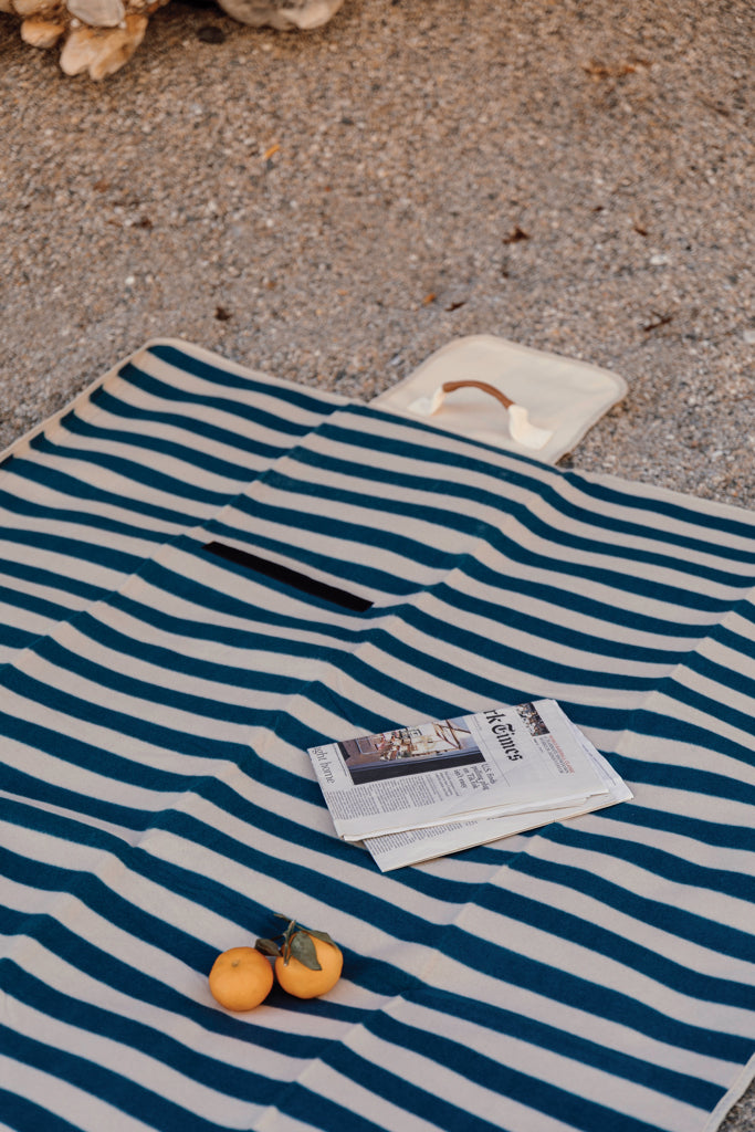 Load image into Gallery viewer, Alb GRS RPET picnic blanket large
