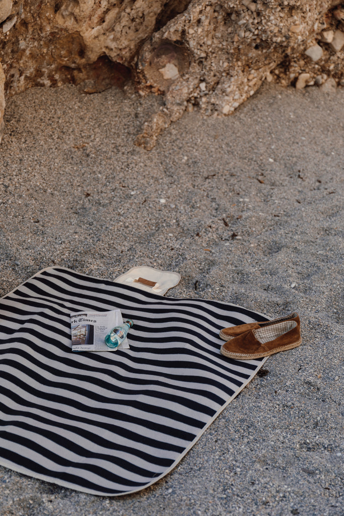 Load image into Gallery viewer, Alb GRS RPET picnic blanket small
