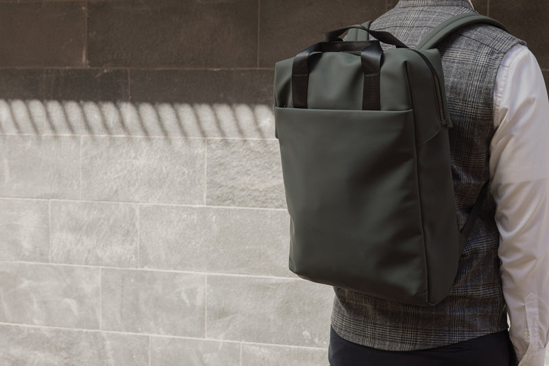 Load image into Gallery viewer, VINGA Baltimore RCS tote backpack - Custom Wood Designs VINGA Baltimore RCS tote backpack made from [material] –  [use_case] | Custom Wood Designs

