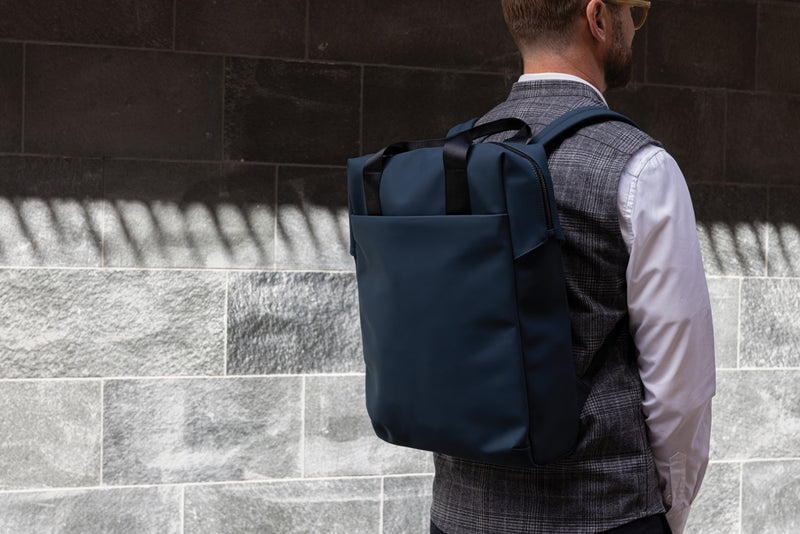 Load image into Gallery viewer, VINGA Baltimore RCS tote backpack - Custom Wood Designs VINGA Baltimore RCS tote backpack made from [material] –  [use_case] | Custom Wood Designs
