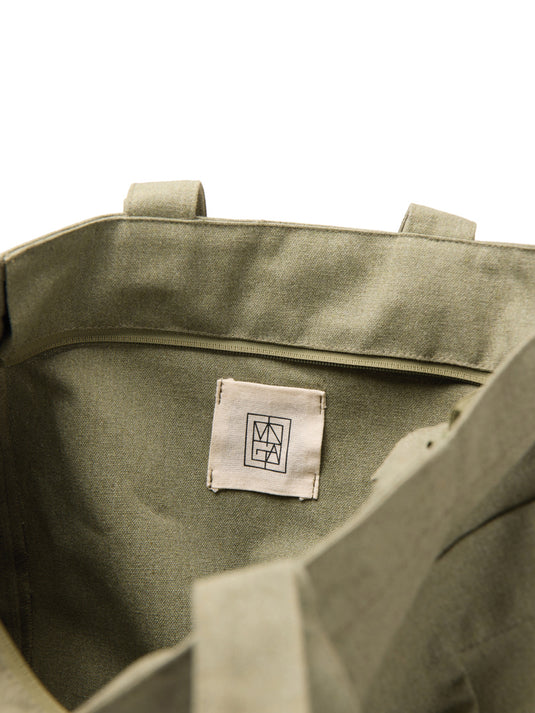 Hil AWARE™ recycled canvas zip tote