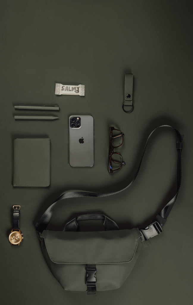 Load image into Gallery viewer, VINGA Baltimore RCS sling bag - Custom Wood Designs VINGA Baltimore RCS sling bag made from [material] –  [use_case] | Custom Wood Designs
