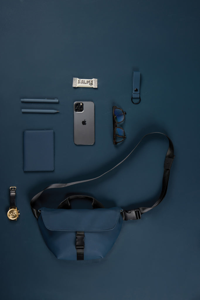 Load image into Gallery viewer, VINGA Baltimore RCS sling bag - Custom Wood Designs VINGA Baltimore RCS sling bag made from [material] –  [use_case] | Custom Wood Designs
