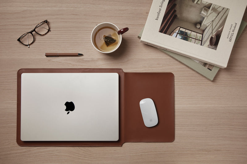 Load image into Gallery viewer, Tim PU RCS RPET 14&quot; laptop sleeve - Custom Wood Designs
