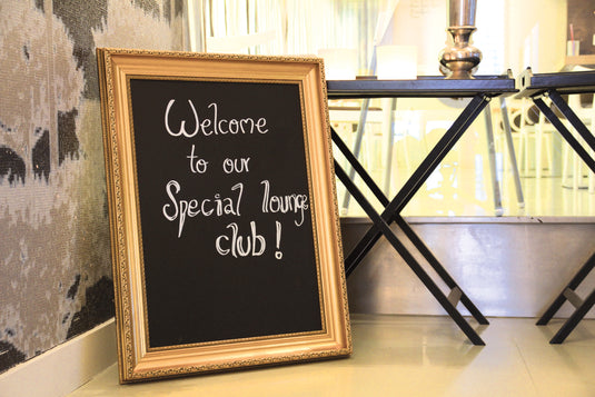 Securit Wall Chalkboards - Gold - Gold 83,5x63x5cm - in use