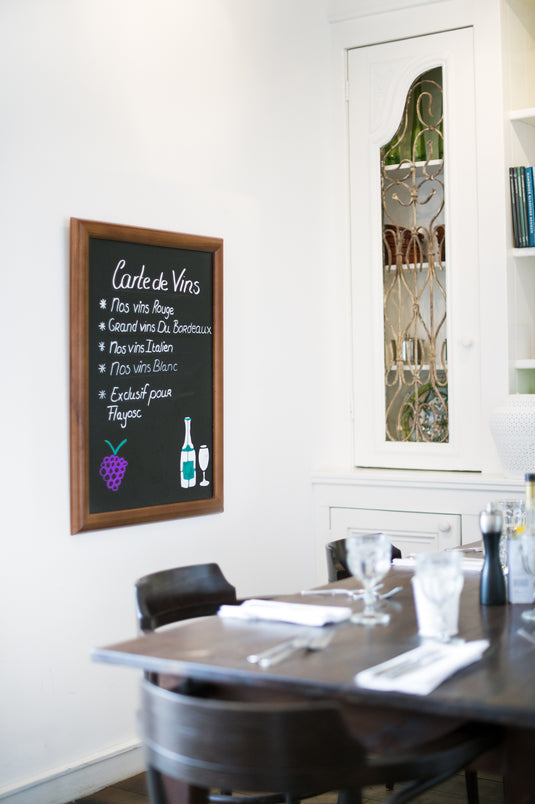 Securit Wall Chalkboards - Universal - Dark Brown 76,3x56,5x2,5cm - in use