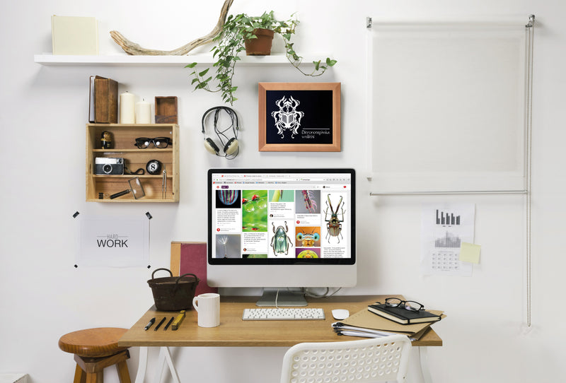 Load image into Gallery viewer, Securit Wall Chalkboards - Woody - Teak 24x20x1cm - Pack of 6 - in use
