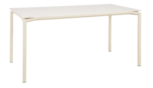 Fermob CALVI AERIS mineral dining table, 160x80 cm, six-seater with sleek modern design and durable surface.