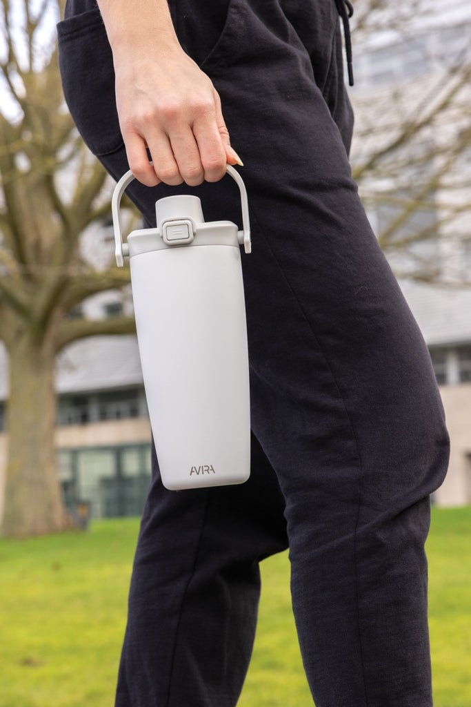 Load image into Gallery viewer, Avira Ayala RCS re-steel duosip lockable crossbody tumbler - Custom Wood DesignsAvira Ayala RCS re-steel duosip lockable crossbody tumbler with drinkware design, featuring a sleek stainless steel finish.DrinkwareP438.1103Recycled Stainless steel,Polypropylenewhite
