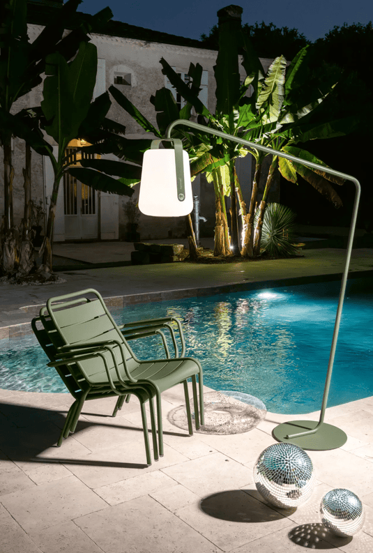 Fermob Big Outdoor Ballad lamp, 38 cm tall, stylish weather-resistant outdoor light with a spherical design.